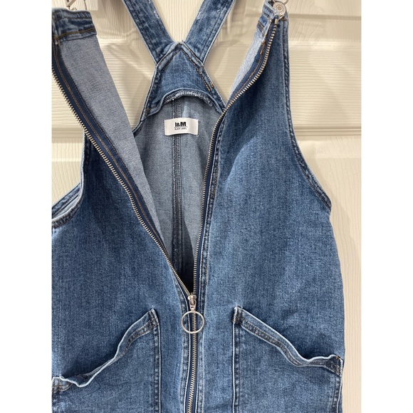 Jean Overall Dress with Front Zipper - Picture 2 of 4